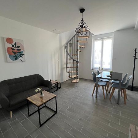 180B - Duplex T2 Tout Confort - Wifi Netflix Le Gond-Pontouvre Екстериор снимка