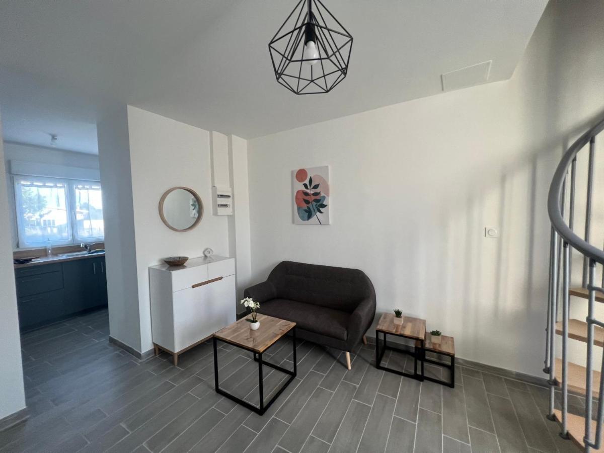 180B - Duplex T2 Tout Confort - Wifi Netflix Le Gond-Pontouvre Екстериор снимка